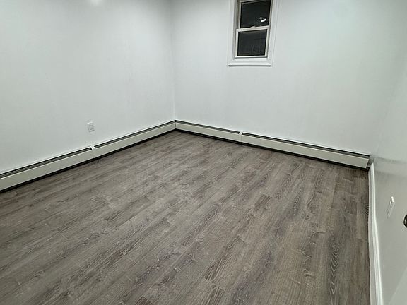 3rd image of 21 Cooley Pl Floor 2