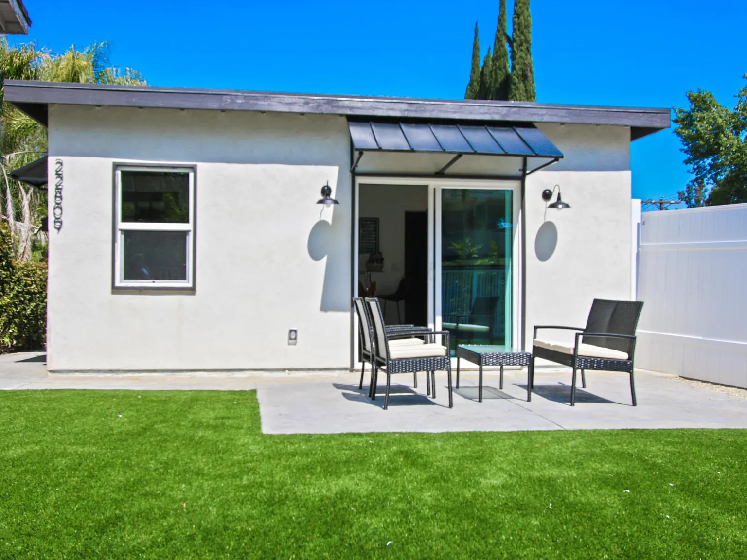 22809 Crespi St — Photo 1