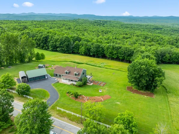 592 Tilton Hill Road, Pittsfield, NH 03263