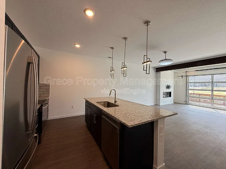 6387 Moore Ct — Photo 10