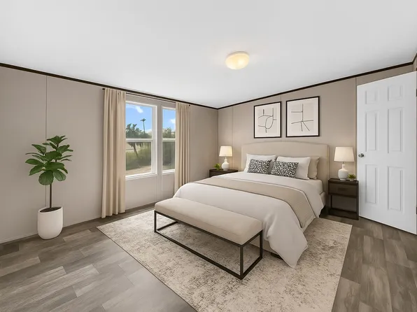 4802 Plum Bush St, Granbury, TX 76048