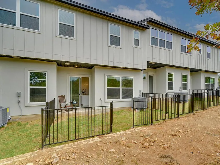 12001 Vista Parke Dr #1103 — Photo 22
