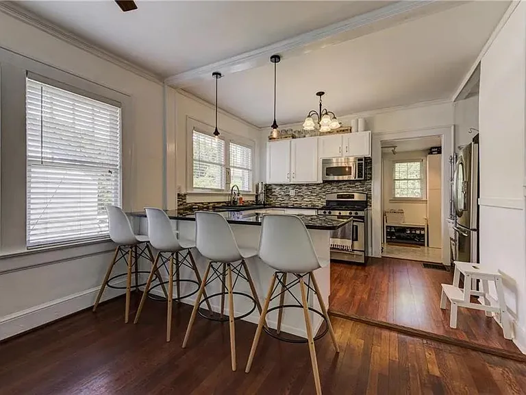 454 Kendrick Ave SE — Photo 7