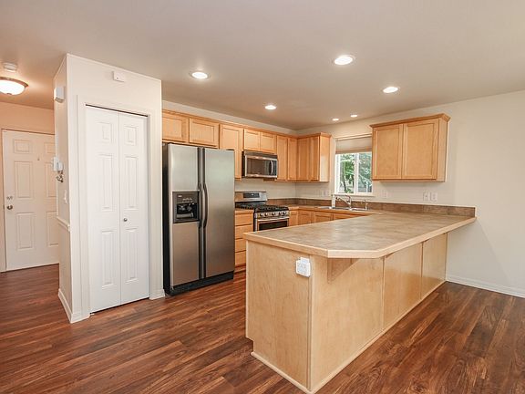 4th image of 29912 49th Ln S