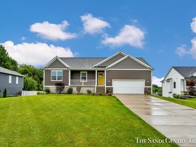14708 Leonard Rd, Spring Lake, MI, 49456
