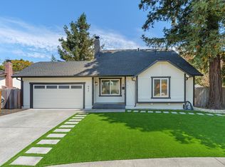 855 Garden Court, Petaluma, CA