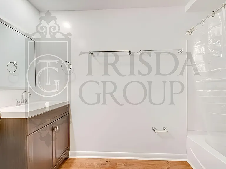 610 Broadhead Ave #C — Photo 10