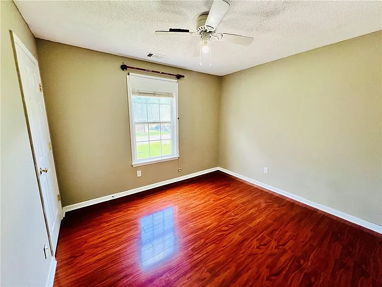 391 Bass Way NW — Photo 16