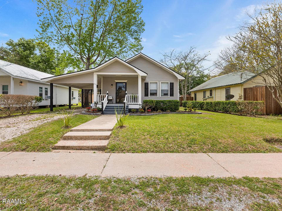 213 5th St, Abbeville, LA 70510 Zillow