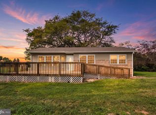 1605 Harney Rd, Littlestown, PA 17340