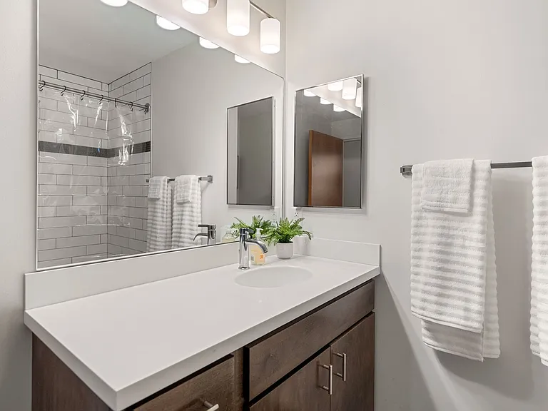 Harbach Lofts — Photo 95
