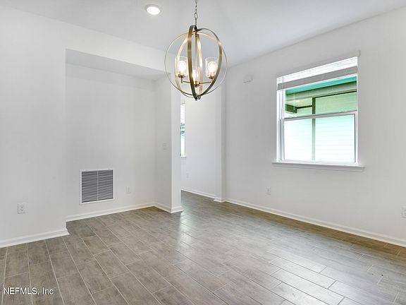 4th image of 898 CEDAR SLOUGH Drive