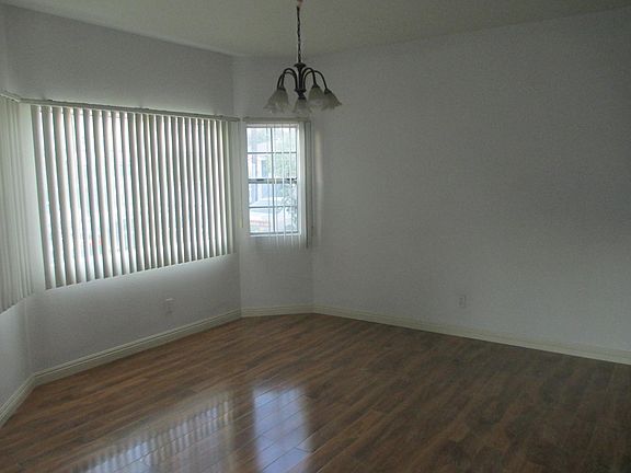 4th image of 11283 Peach Grove St