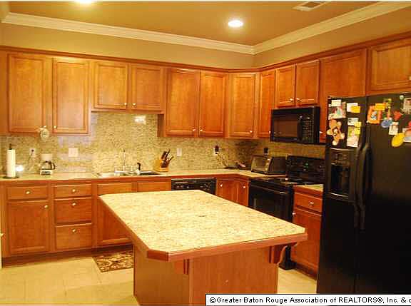 4th image of 4000 McHugh Dr Unit 13