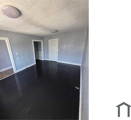 1st image of 2454 Benton Blvd