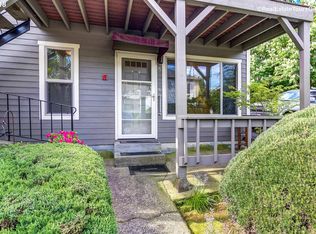 2478 NW Savier St APT 5, Portland, OR 97210