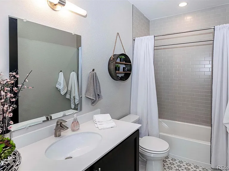 1615 Harlan St #6 — Photo 13