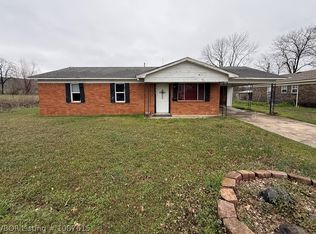 2312 N 35th St, Fort Smith, AR 72904