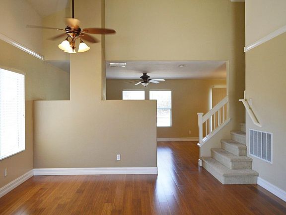 2nd image of 1320 Woodhaven Dr