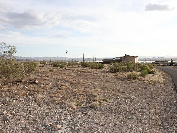 3rd image of 2160 Sahara Dr Lot 17
