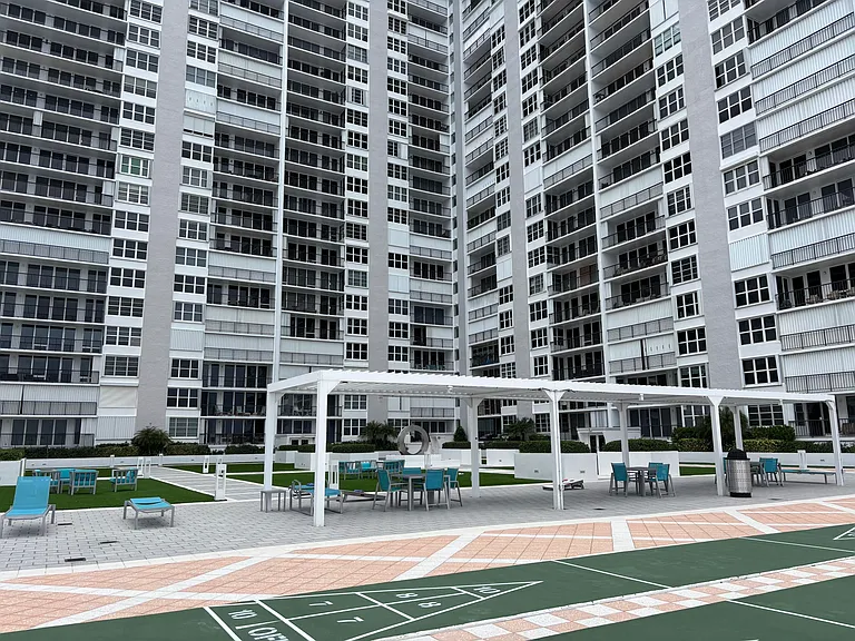 4280 Galt Ocean Dr #3E — Photo 16
