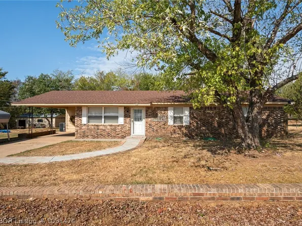 122 Julie Dr, Bokoshe, OK 74930