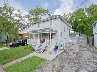 414 Davis St, Sarnia, ON N7T 1C3