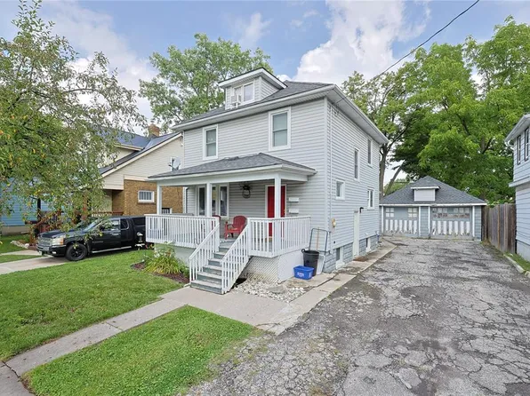 414 Davis St, Sarnia, ON N7T 1C3