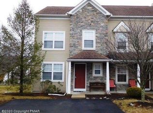 51 Lower Ridge View Cir, East Stroudsburg, PA 18302