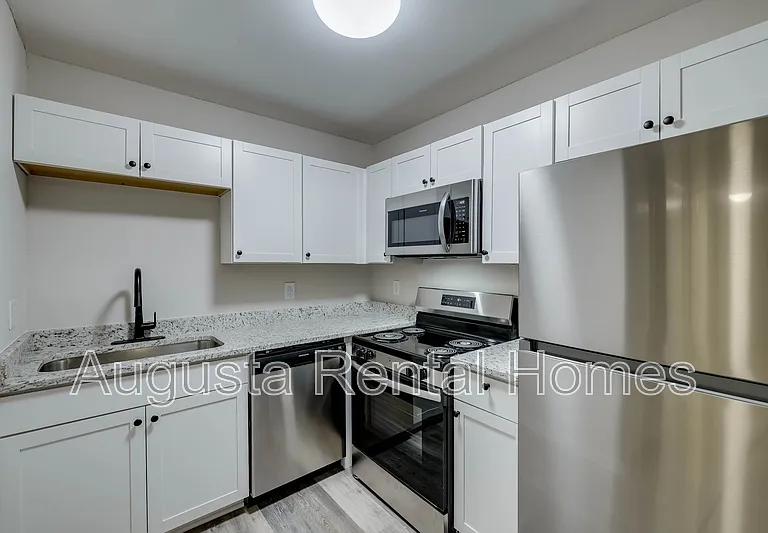 37 Conifer Ct — Photo 15
