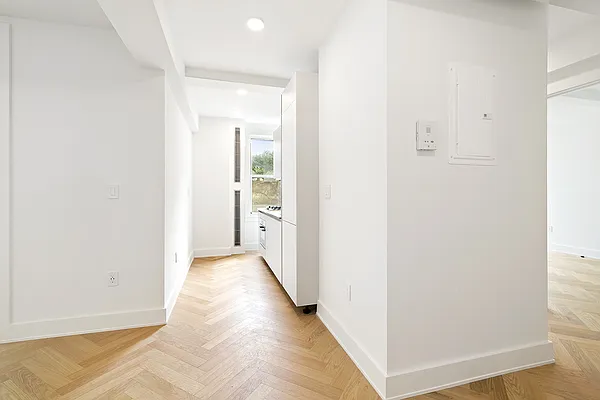 Rented by Compass | media 2