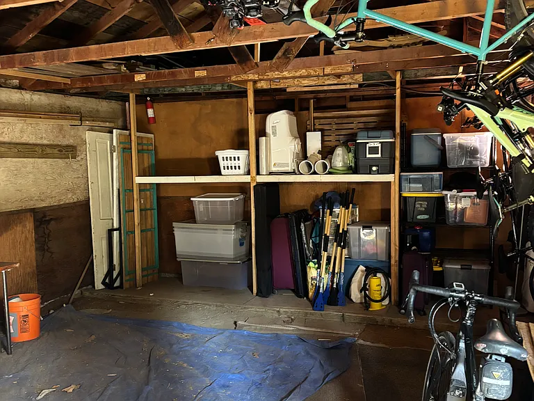 1825 Walnut St — Photo 3