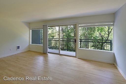2nd image of 9447 166th Ave NE APT 202