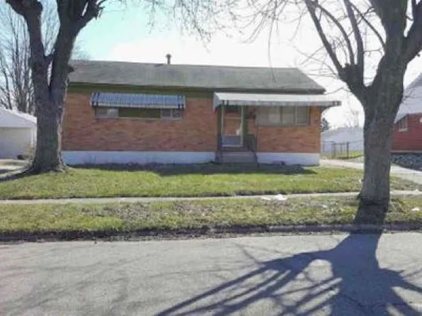 56 Quinby Ln, Dayton, OH 45432