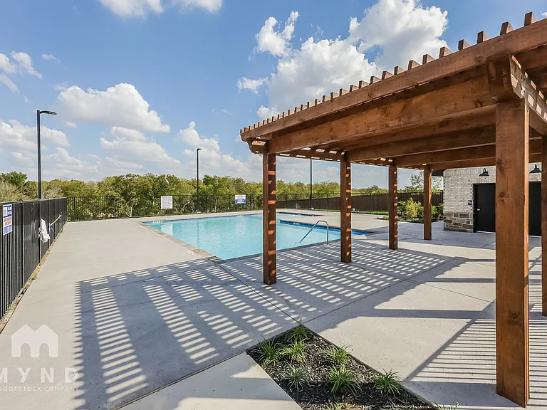 30 West Luxury Rental Homes — Photo 14