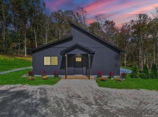 273 Perry Pond Rd, Narrowsburg, NY 12764