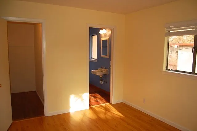 5481 Carlson Dr — Photo 3