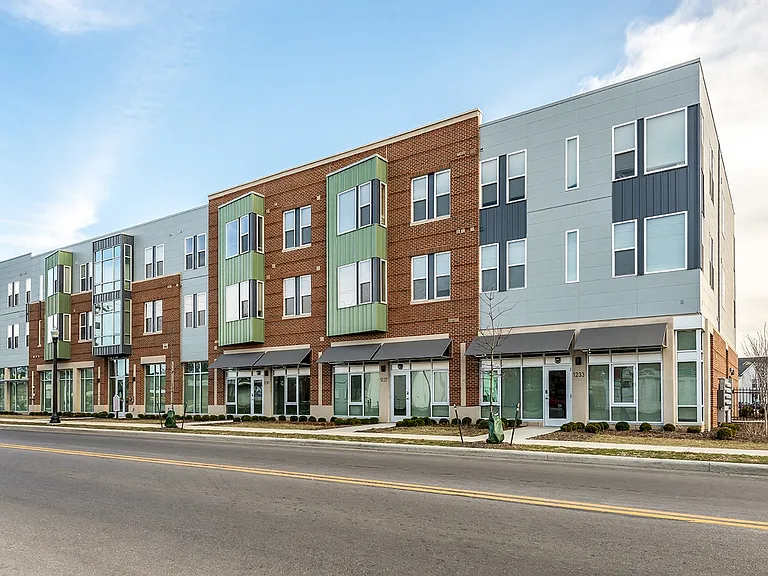 Legacy Pointe at Poindexter Apartments — Photo 25