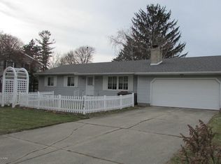 124 Mark St, Mason, MI 48854