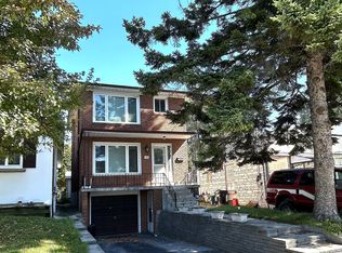 11 41st St, Toronto, ON M8W3N4