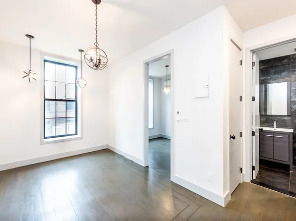 567 Decatur St #3R, Brooklyn, NY 11233