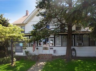 116 Rocklyn Ave #2, Lynbrook, NY 11563