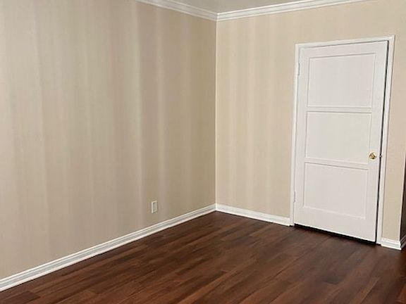 5th image of 619 Hauser Blvd #8
