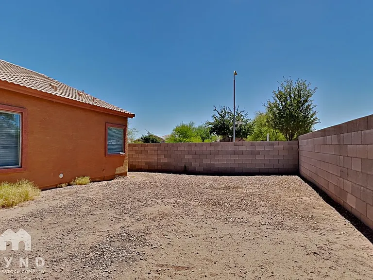 9303 W Raymond St — Photo 18