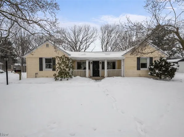 8224 Dartmoor Rd, Mentor, OH 44060