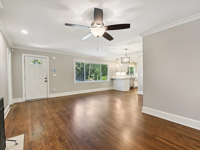 4000 Hiddenbrook Dr — Photo 8