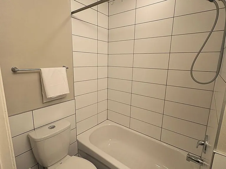Iconic Capitol Hill Living at The Prince of Wales — Photo 16