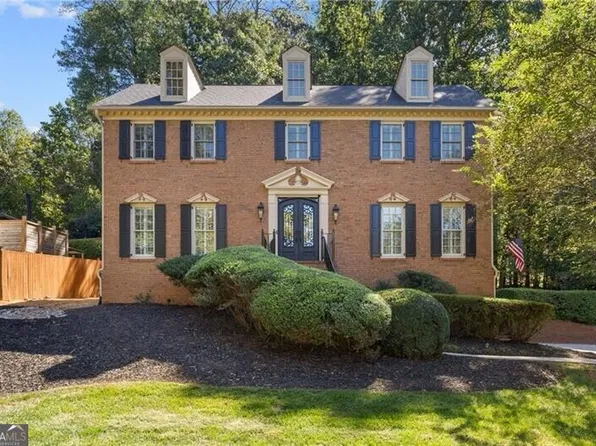 4813 Riveredge Dr, Peachtree Corners, GA 30096