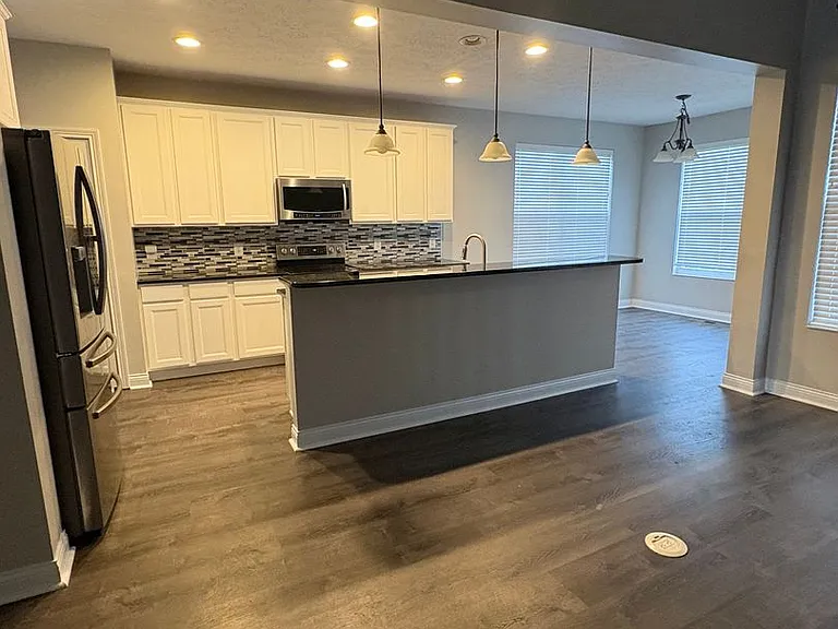 1664 N Wood Creek Dr — Photo 11