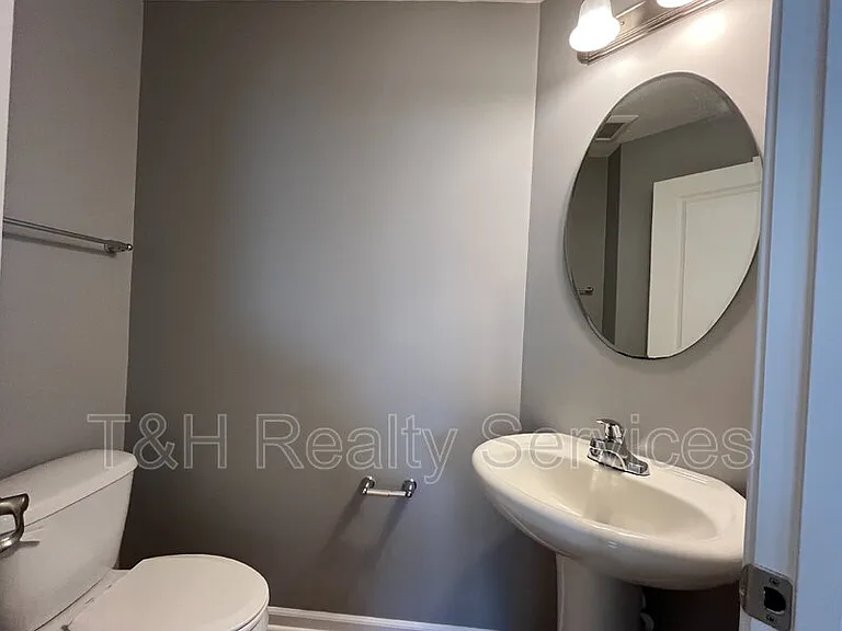 11423 Mears Dr — Photo 21